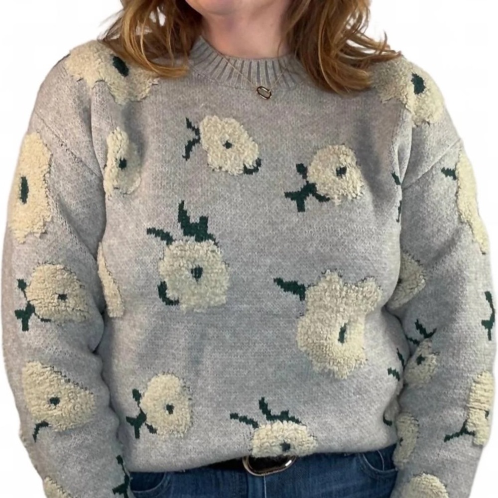 En Crème Shelby Flower Cloud Sweater - Grey Green - Picture 2 of 11